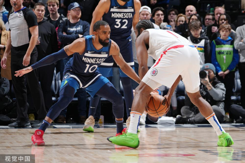 篮球拼搏的 篮球拼搏的