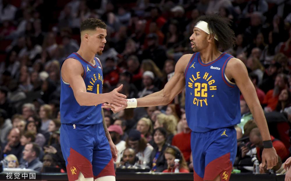 进球献给故 进球献给故