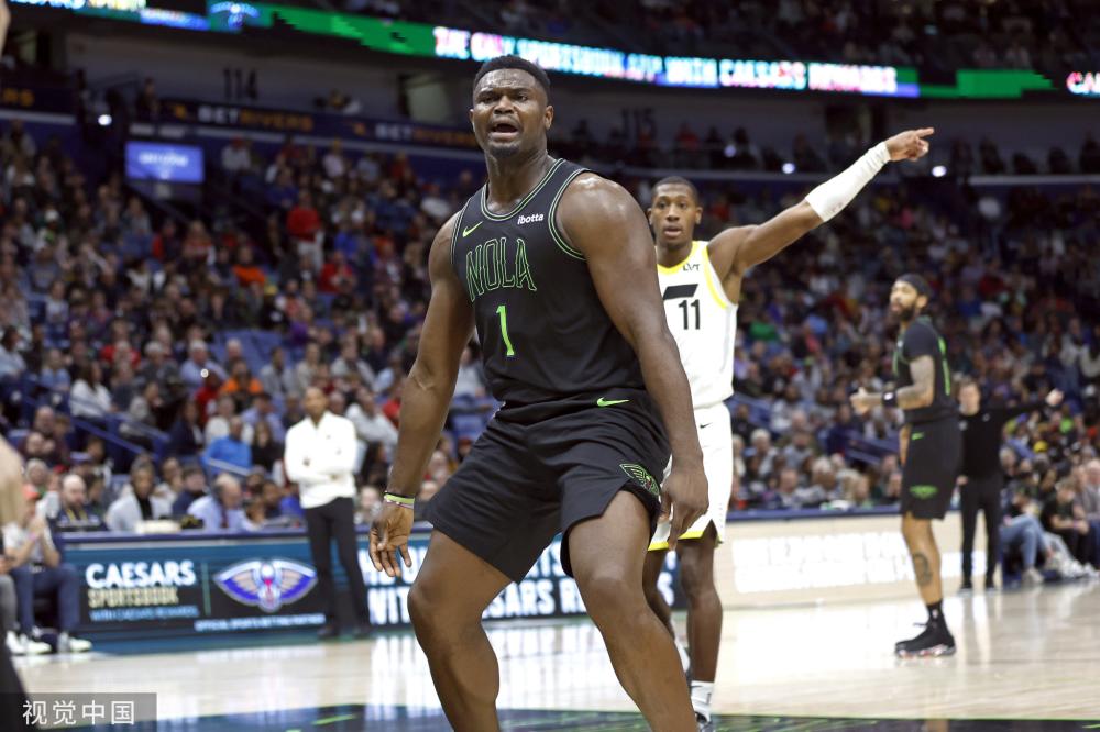 前罗马中场 前罗马中场